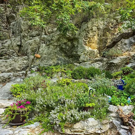 بيت للعطل Villa Tiho Podspilje (Split)