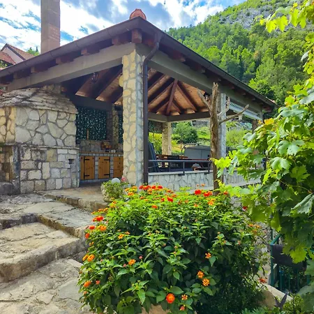 Villa Tiho بيت للعطل Podspilje (Split)
