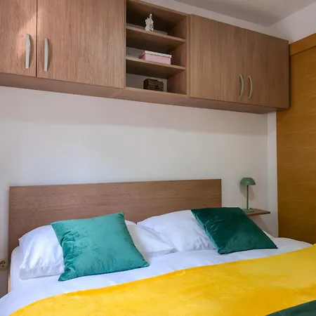 Villa Tiho بيت للعطل