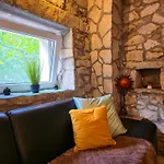 Tiho Vikendica Podspilje (Split)