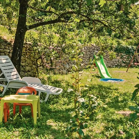 With A Private Pool * Podspilje (Split)